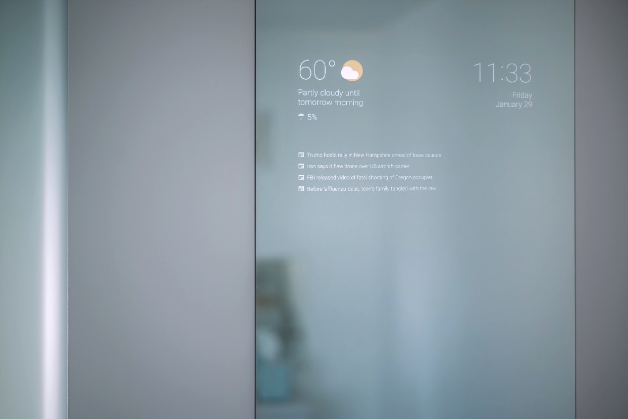 Smart mirror display